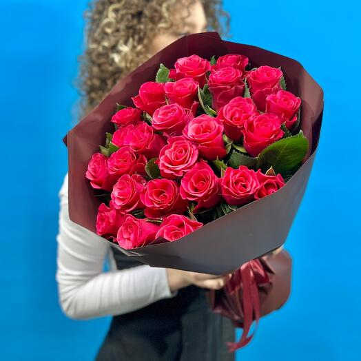 Bouquet. 25 fragrant roses. Monobuk 557. Leora Flowers House of Flower Fashion