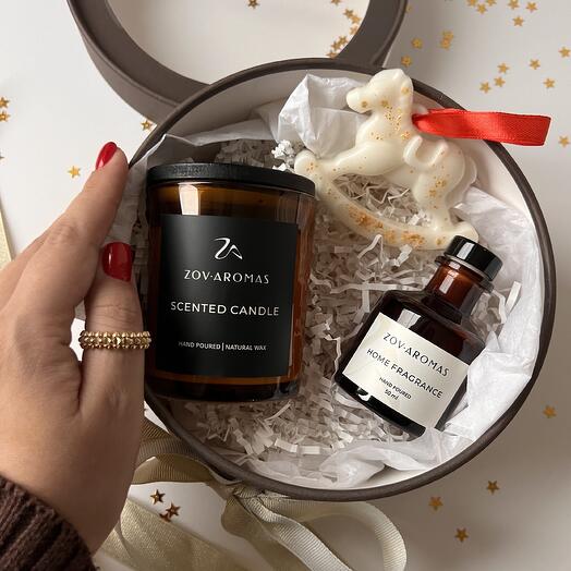 Set of candle, aromashe horse, diffuser