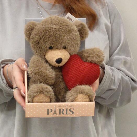 Toy soft bear with heart, brown