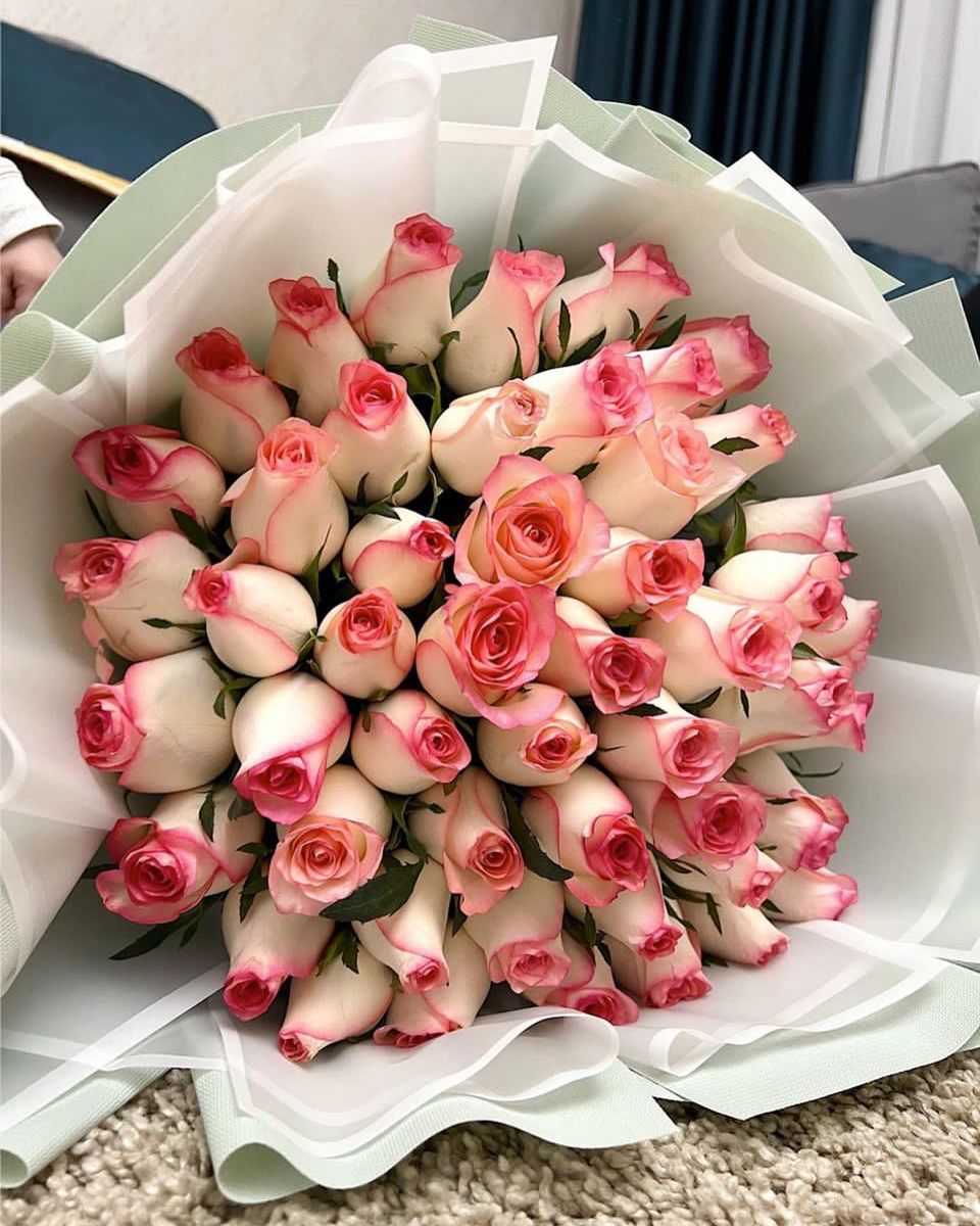 Букет из 1001 розы с доставкой 🌹