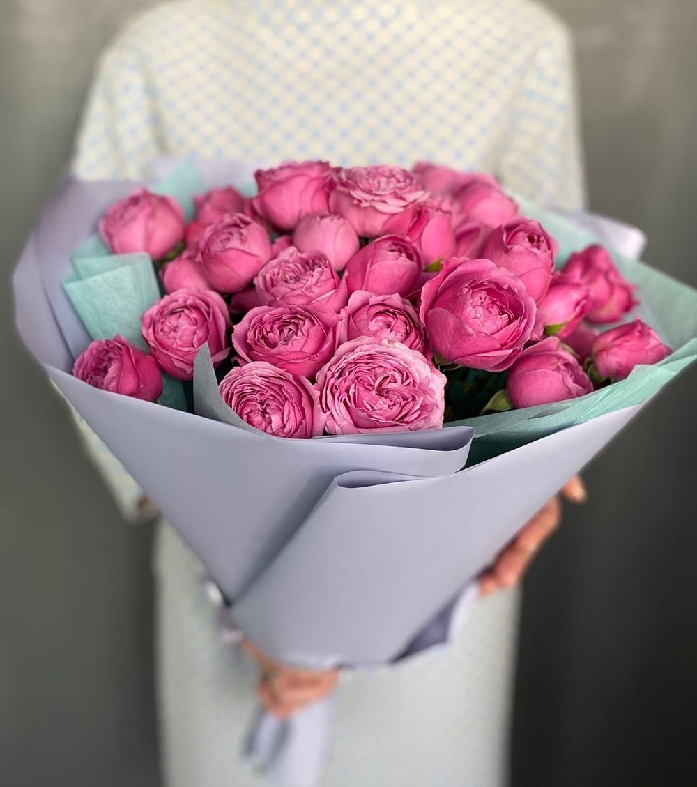 21 peony roses
