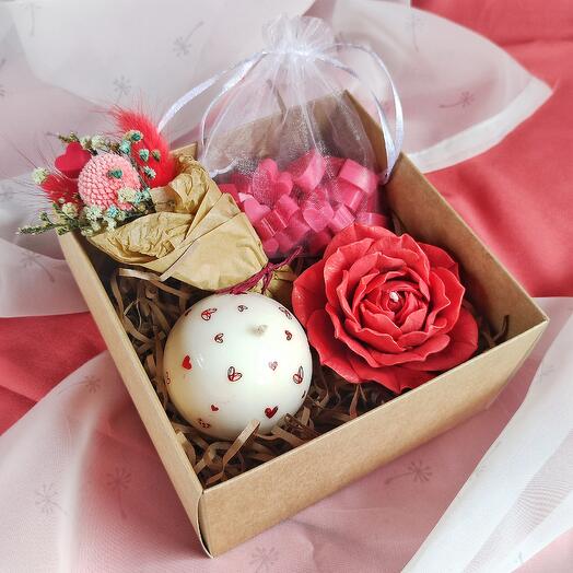 Набор свечи, аромасаше с букетиком из сухоцветов