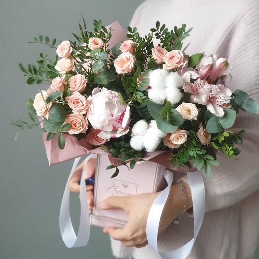 58. The most delicate composition with peonia, a bush rose and cotton