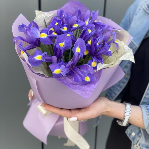 Букет из Ирисов 15 шт