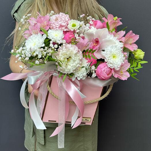 Delicate composition in the box