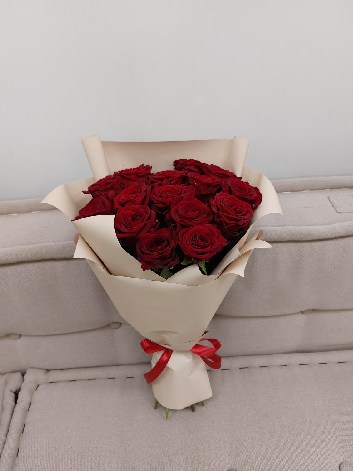 25 Red Roses Royal 👑