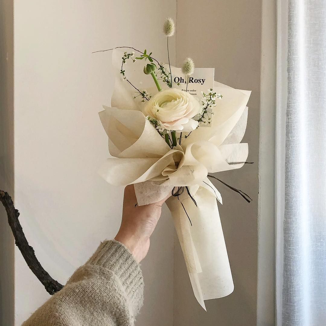 Luxurious petal 🌸