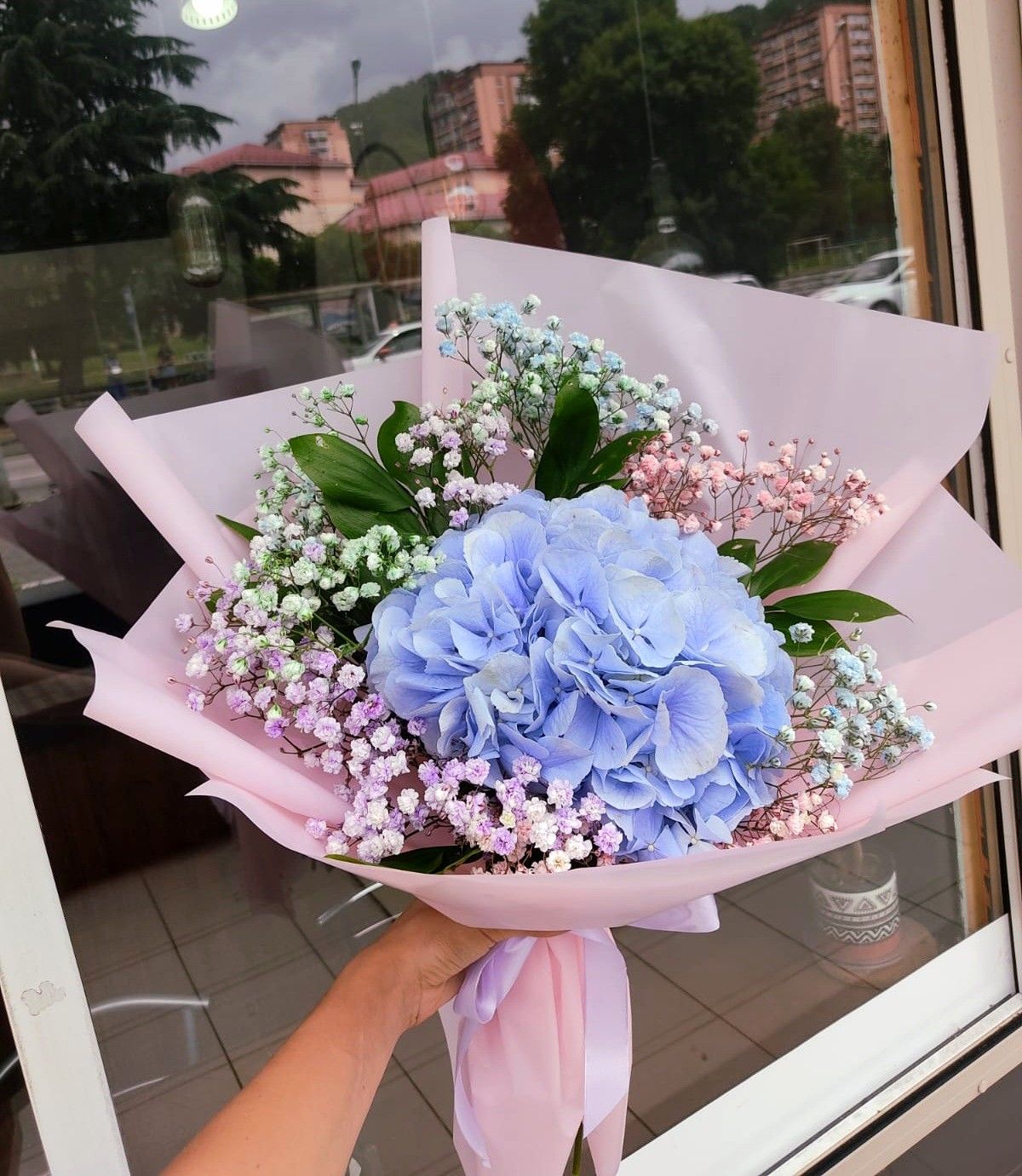 Яркий моно букет 🌷