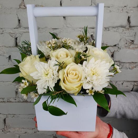 The composition is vanilla sky