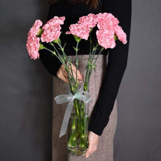 Диантусы в вазе (ваза в подарок)