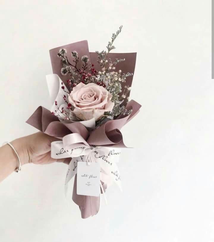 Роскошный лепесток 🌸