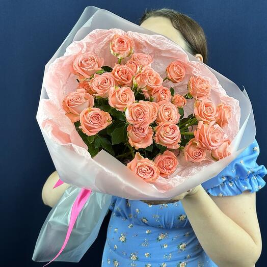 Bouquet of bush roses