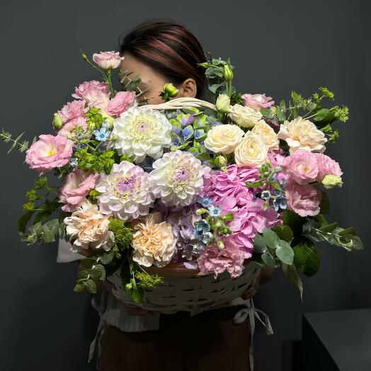 Basket with dahlias and east