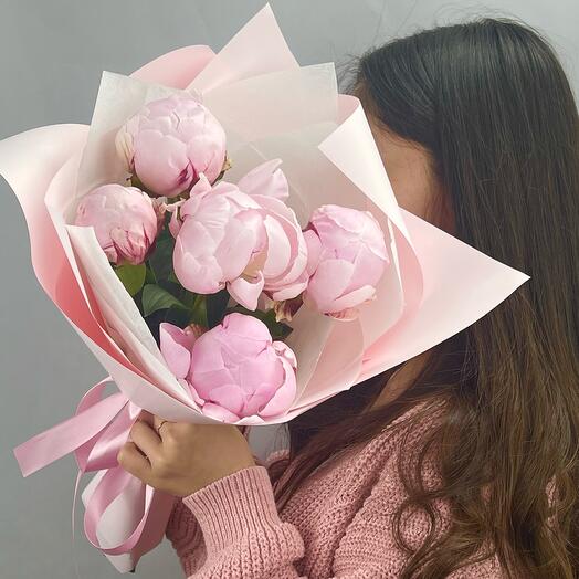 Peonies 5 pcs in the bouquet