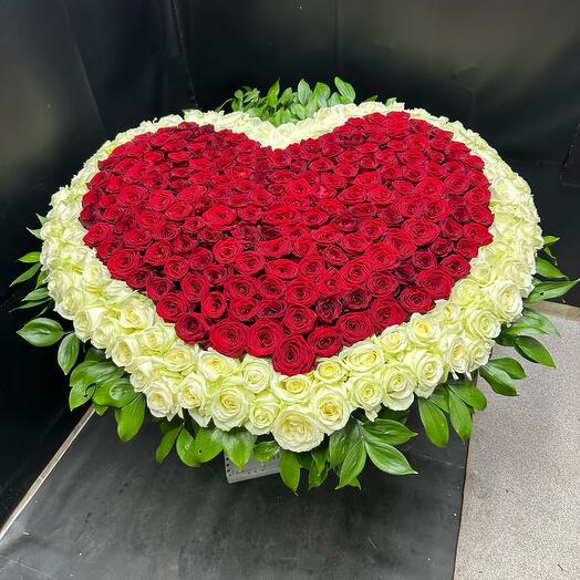 Корзина с цветами 😍