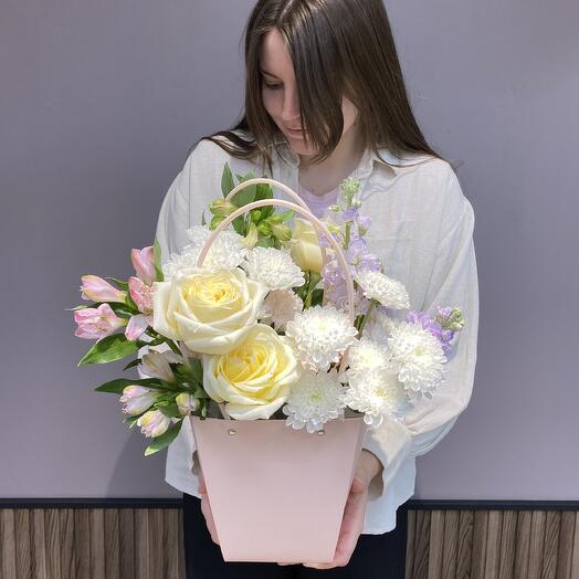 Handbag with chrysanthemums of the heroes of alstromerias