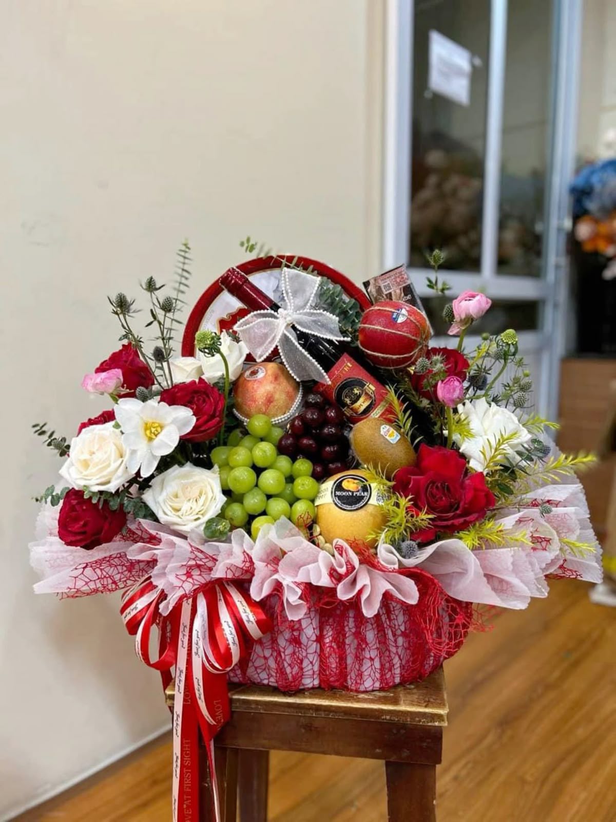Fresh basket bouquet 🌿