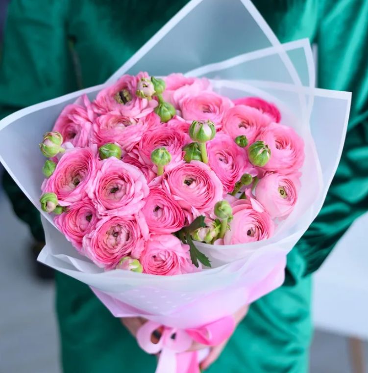 25 ранункулюс