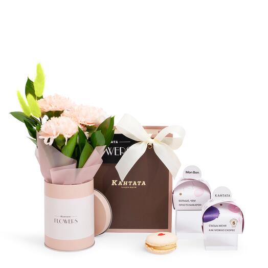 Gift set of fresh flowers and pasta (pasta /macaroons) “Creating the mood”, cantata