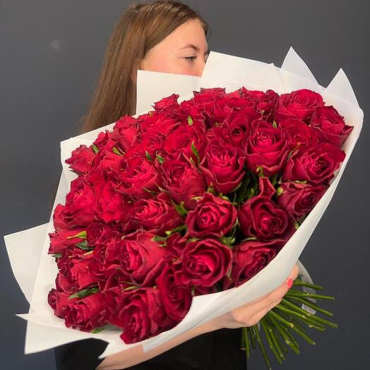 Bouquet of 51 red rose 40cm Kenya premium in white packaging