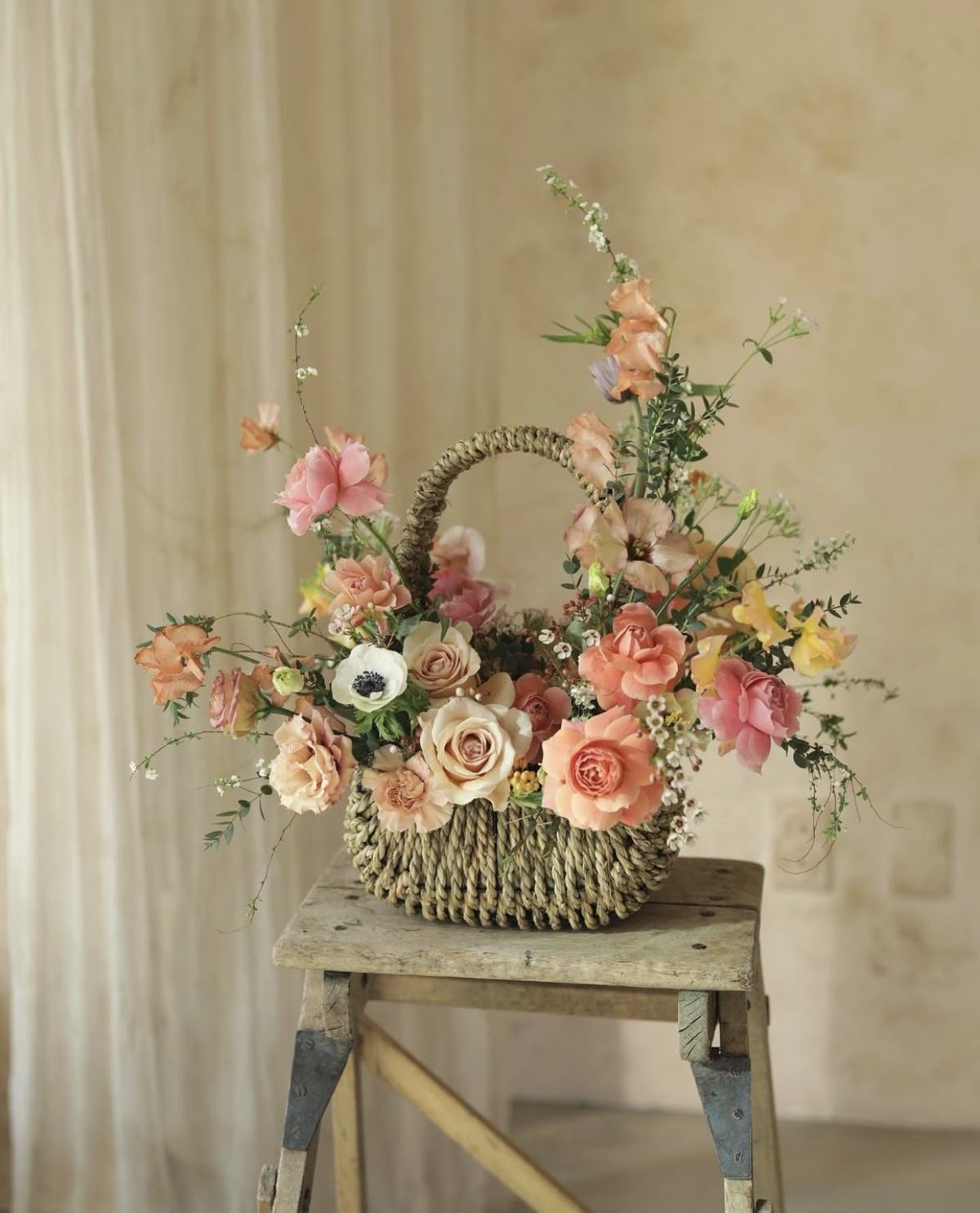 Spring flower basket 🌼