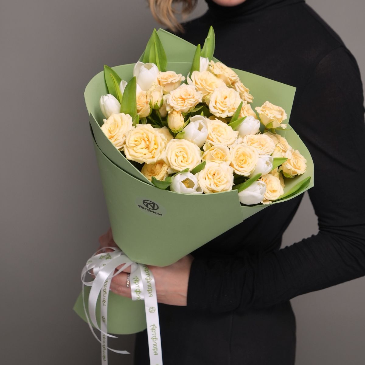 Elegant author’s bouquet 💐 