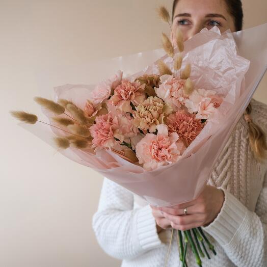 Bouquet of delicate diatus